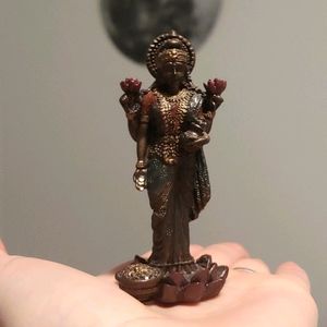 Small Lakshmi Statue